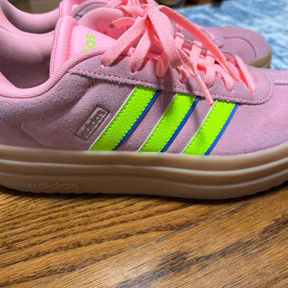 Adidas Women's Pink and Green Sneakers - Picture 7 of 8